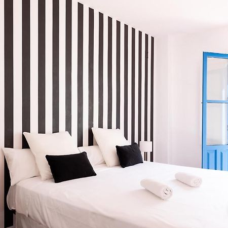 Tourist House Santa Cruz Apartment Seville Exterior photo
