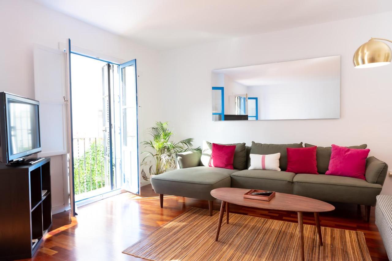 Tourist House Santa Cruz Apartment Seville Exterior photo